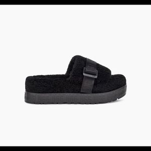 Ugg Fluffita Sandals